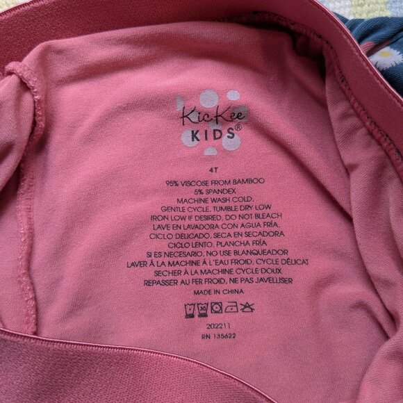 ⭐ Kickee Kids Peace, Love / Hearts, and Flowers skort size 4T - Picture 3 of 9